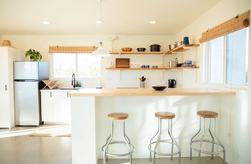 Joshua Tree Cabin | Little Joshua Tree - Plunge Pool, Sauna, Spa, Stargazing- Desert Oasis