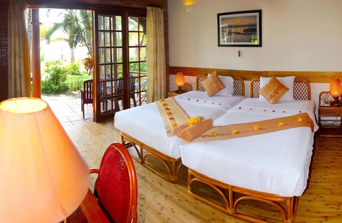 East Ham Tien Beach Hotel | Little Muine Cottage