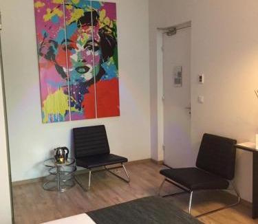 Thiers Hotel | Little Palace