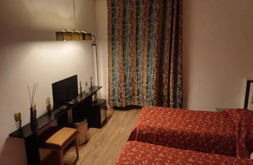 Thiers Hotel | Little Palace