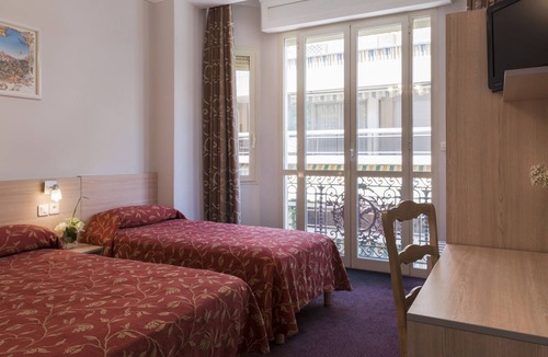 Musicians Quarter Hotel | Little Palace