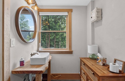Belgrade Cabin | Little Pines Cabin in Belgrade Lakes Waterfront with Dock