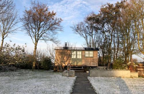 Birdham House | Little Plovers Shepherd Hut