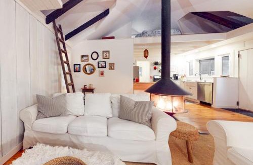 Wilmington House | Little Red