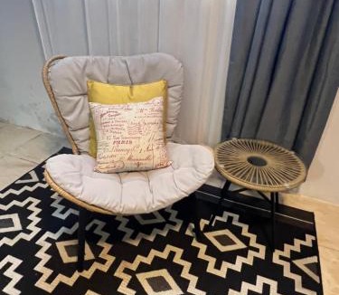Uvongo Apartment | Little West