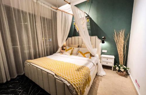 Yongding Apartment | Little White House Homestay - Tianmen Mountain Scenic Area