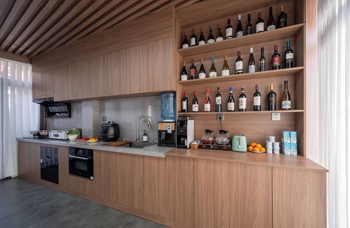 Downtown Beijing Hotel | Liuli Tile Courtyard Hotel Tian Anmen Wangfujing Houhai