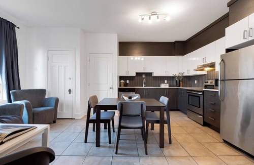 Plateau Mont Royal House | LiV MTL - Chic