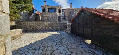 Oraiokastro House | Livadi Escape Αραχωβα