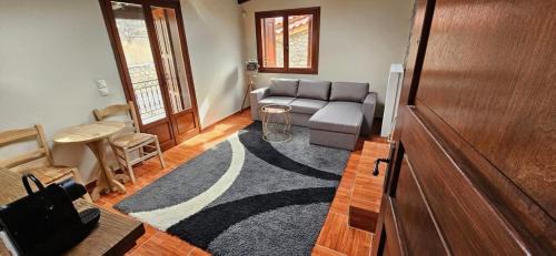 Oraiokastro House | Livadi Escape Αραχωβα