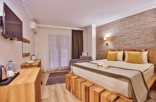 Akcakoca Hotel | Livadi Jur