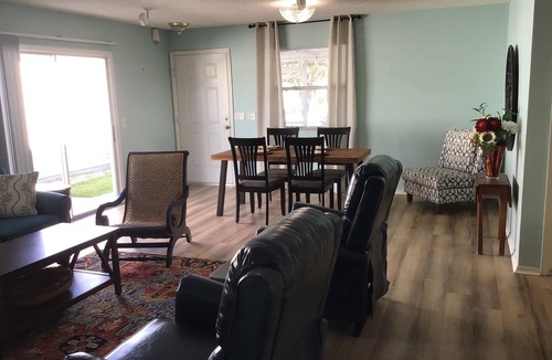 Chatham Villa | Live the Villages lifestyle in this 2 bedroom beauty