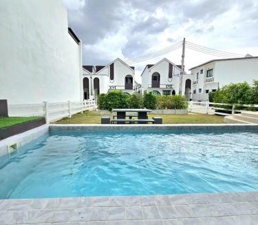Pak Chong Villa | Live With Passion Pool Villa