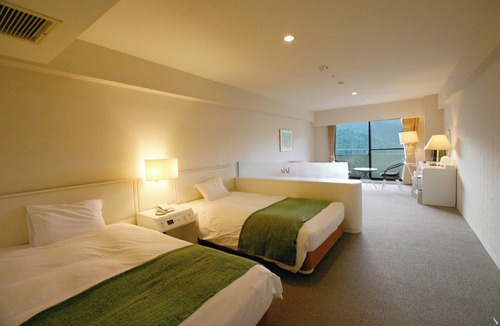 Atami Hotel | LiVEMAX RESORT