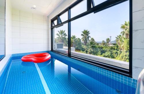 Hallim House | Liverpool & Spa