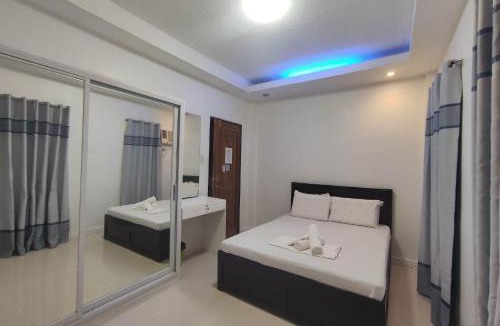 General Santos Hotel | Livewire Planet Suites