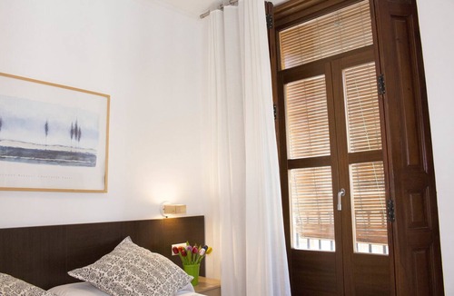 Valencia City Centre Hotel | Living Valencia Edificio Merced