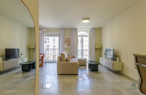 San Felipe Neri Apartment | Living4Malaga La Galerie Apartment