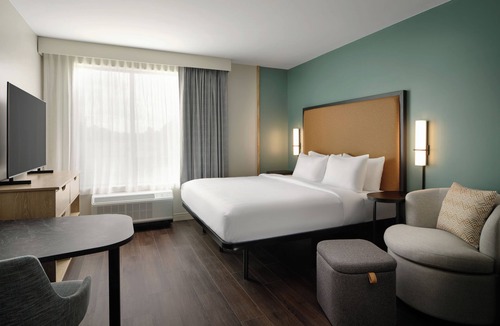 West Valley City Hotel | LivSmart Studios by Hilton Salt Lake City West Valley City