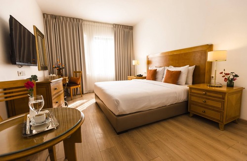 Al Swaifyeh Hotel | Liwan Hotel