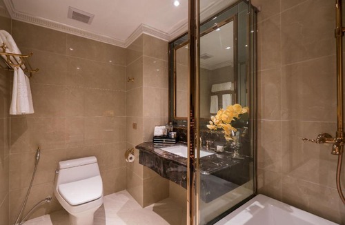 North Pattaya Hotel | LK Emerald Beach - SHA Extra Plus
