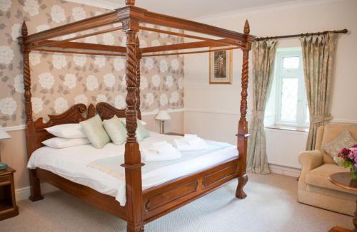 Pontypridd House | Llechwen Hall