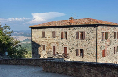 Montecastelli House | Lo Scricciolo Bi