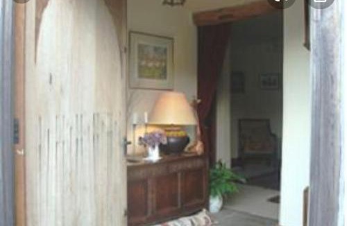 Hollow Meadows Bed & Breakfast | Loadbrook Cottages