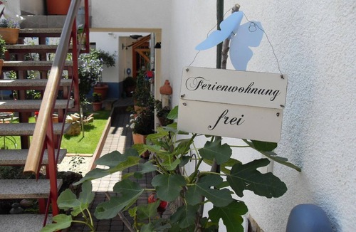Gimmeldingen Apartment | Loblocher Max and Moritz - Holiday apartment Loblocher Max and Moritz