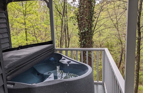 Eureka Springs Cabin | Loblolly Pines Adventure Camp Unit 3