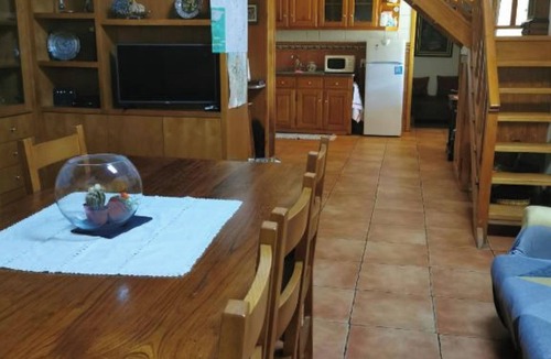 Casares House | Local Accommodation Madre de Cima