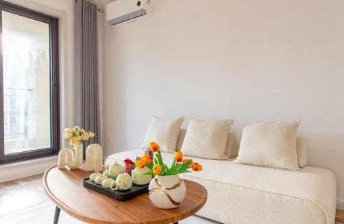 Jinzhou District Apartment | Locals-833
