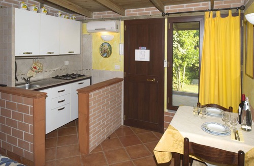 Zona XXVI Castel di Decima Apartment | Locanda di Decima Garden experience