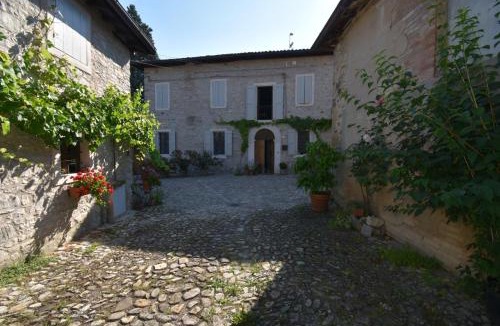 Viano Hotel | Locanda SottolaLuna