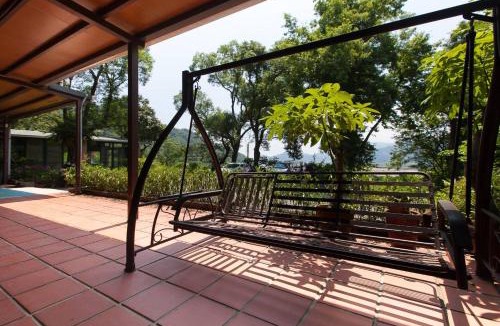 Datong Bed & Breakfast | Locasu