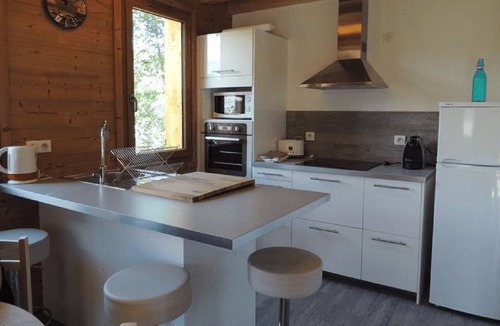 Besse-en-Chandesse House | Located in the village of Besse and Saint Anastaise