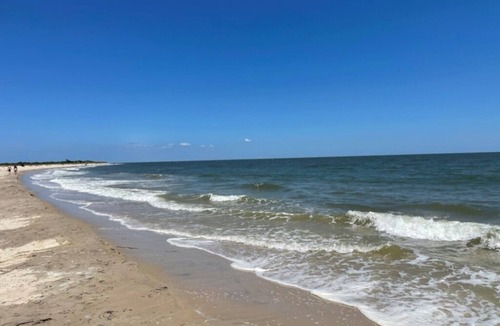 Fox Hill - Grandview Apartment | Located on the Chesapeake Bay with panoramic views.
