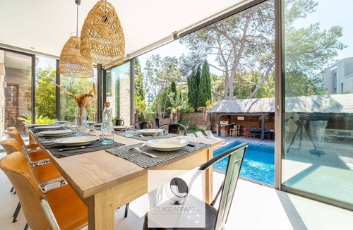 La Chamberte Villa | Location à la Semaine D'une Superbe Villa de Charme sur Montpellier Avec Piscine