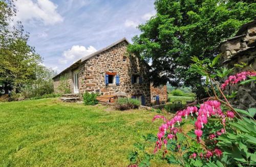 Saint-Front House | Location authentique avec cheminée et toit de chaume, proche nature et activités à St-Front - FR-1-582-291
