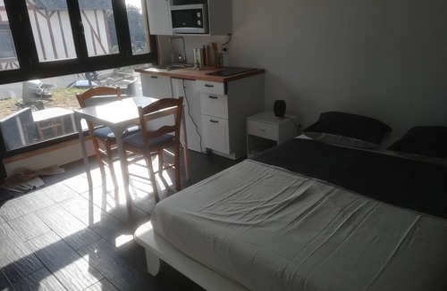 Le Trait Apartment | Location de Courte Durée Studio Meublé