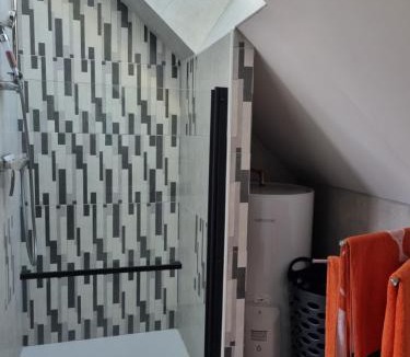 Sene Apartment | Location