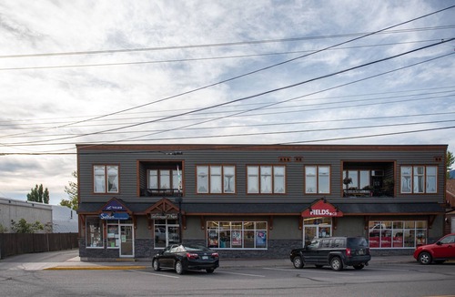 Invermere Condo | Location Location! 2bd2ba Condo in the heart of Downtown Invermere!