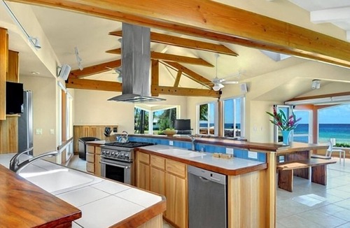 Poipu House | LOCATION! LOCATION! EXTRA SPECIAL RATE 10% OFF: 7 nite stays: 6/1/26 to 6/1/27