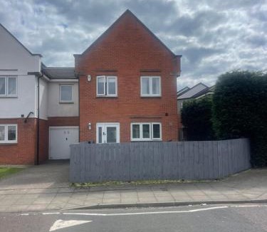 Newcastle-upon-Tyne House | Location, location