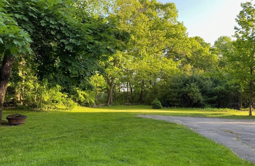 South Walpole House | Location, Location, Location!n.9 mile walk to World Cup/Gillette Stadium.