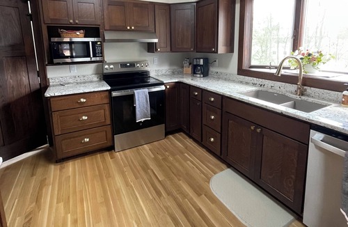 Decorah House | Location! Location! Location! 5 Bedroom Home 1 Block From Downtown Decorah