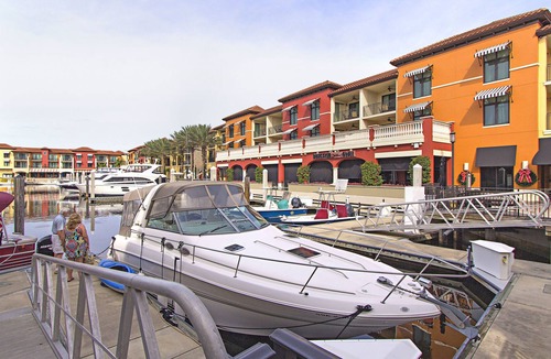 Royal Harbor Condo | LOCATION! LOCATION! Newly Updated Condo! Clean and Comfortable, Close to Pool!