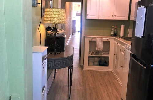 Kilmarnock Apartment | Location Location-Step directly out on N.Main Street to shopping & restaurants,