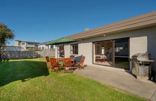 Whangamata House | Location Plus - Whangamata Holiday Home