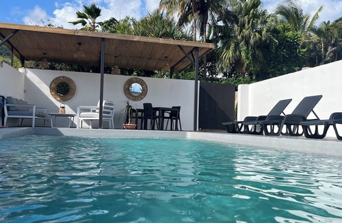Manapany-les-Bains Ski Chalet | Location vacances Manapany-les-Bains avec piscine dans le Sud de la Réunion